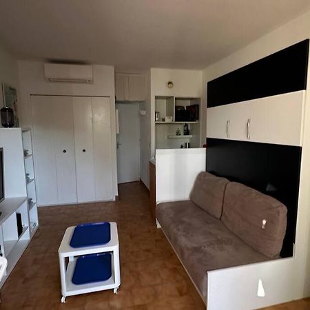 Studio Coin Nuit Ferme 4 Personnes - Les Mas De La Plage Sanary-sur-Mer Buitenkant foto