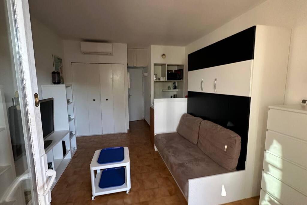 Studio Coin Nuit Ferme 4 Personnes - Les Mas De La Plage Sanary-sur-Mer Buitenkant foto